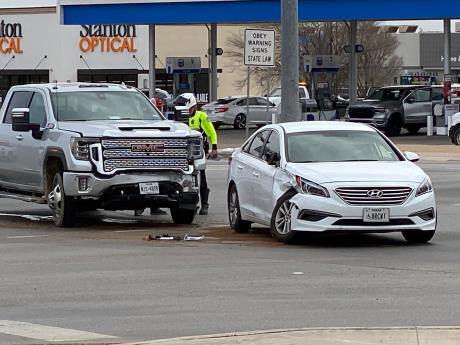 Southland Sherwood Way Crash March 2021 (LIVE! Photo/James Bougliny)