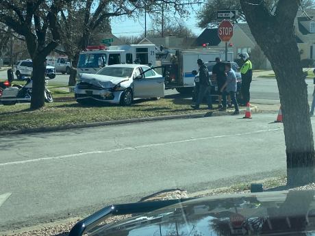 Woman Injured in Twohig Bryant Crash (LIVE! Photo Traci King)
