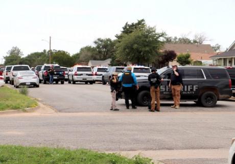 Multiple Officer Shot in Levelland