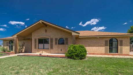 SAN ANGELO, TX — Looking for a large home with acreage? This three bedroom, two bath home could easily be a 4 bedroom or the large extra living space would make a great office or game room.
