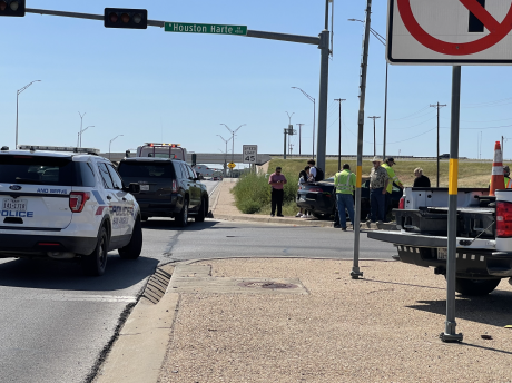 Crash at Houston Harte and Sherwood Way
