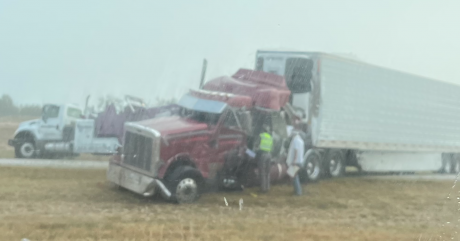 18-Wheeler Crash on Highway 87 N on Oct. 13, 2021