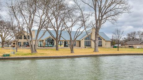 Stunning Lake Nasworthy home on over 1 acre! 