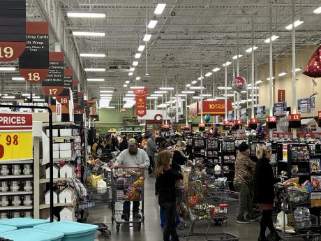 H-E-B Prior to Storm