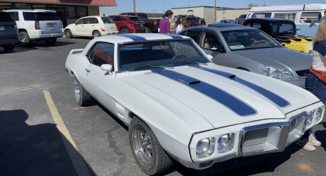 Classic Hot Rod at the Packsaddle BBQ Car Show