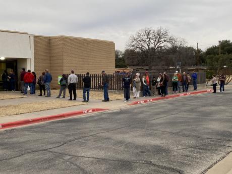 The line for the March 1, 2022 election at the Grape Creek ISD Administration building. 