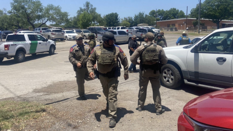 Shooting in Uvalde at Elementary School