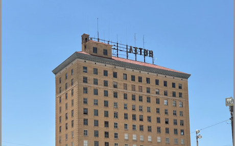 Cactus Hotel Lettering 7/18/22 (LIVE! Photo/Joe Hyde)