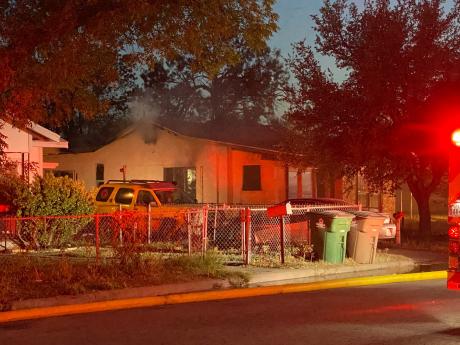House Fire Ave H. Koenigheim 7.29.22 (LIVE! Photo/James Bouligny)