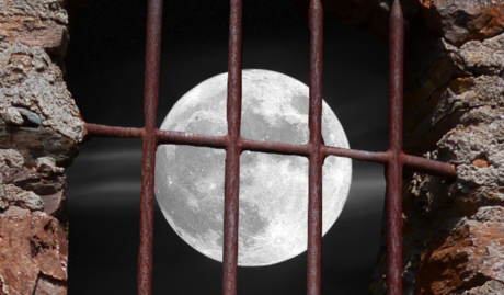 Full Moon Through Jail Bars (Courtesy/Pixabay)