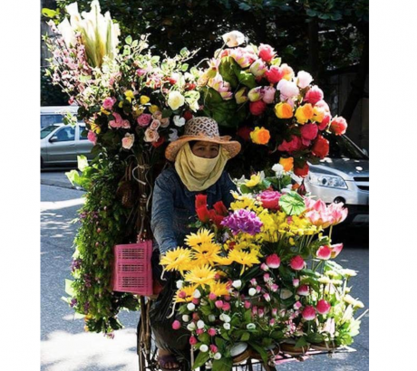 Mexican Flower Vendor (Courtesy/National Geographic)