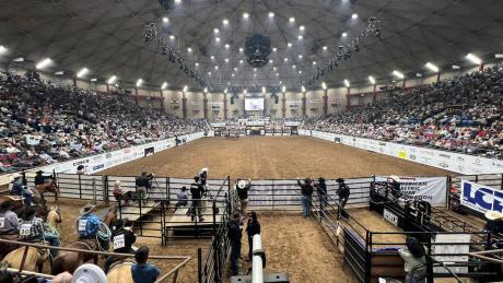 Wide shot of the 2023 San Angelo Rodeo in the San Angelo Coliseum in 2023.