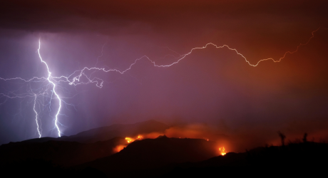 Lightning and wildfire (Courtesy/Science-Nic Leister)