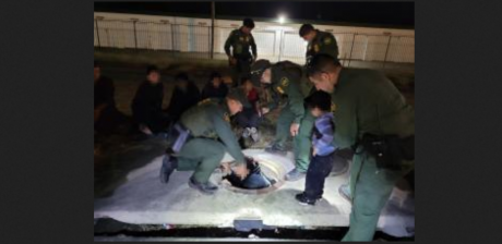 Border Agents Pull Illegals from Manhole in Laredo (Courtesy/CBP)