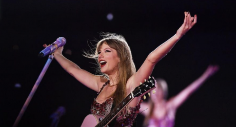 Happy Birthday to Taylor Swift