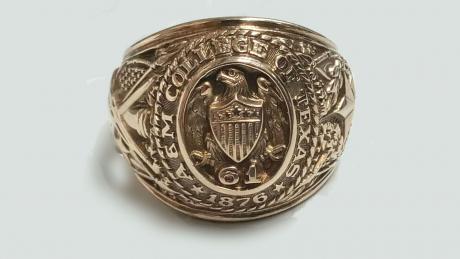 A 1961 class year Aggie Ring.