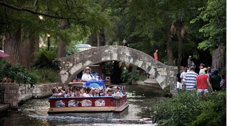 San Antonio Riverwalk Boat Ride