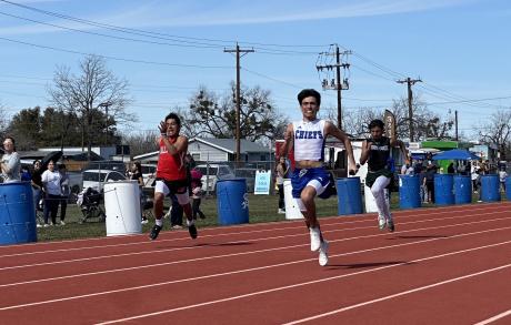 Lake View Chiefs at the Nat Sawyer Relays
