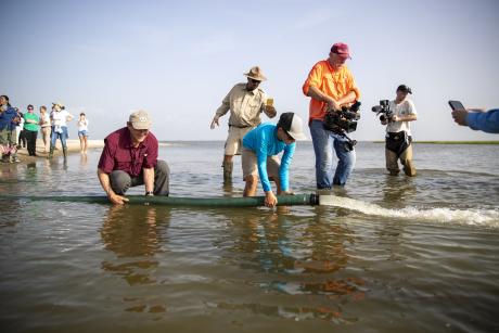 Texas Parks and Wildlife Department’s Coastal Fisheries Division released the billionth hatchery-produced fingerling into Texas coastal waters on Wednesday, July 31.