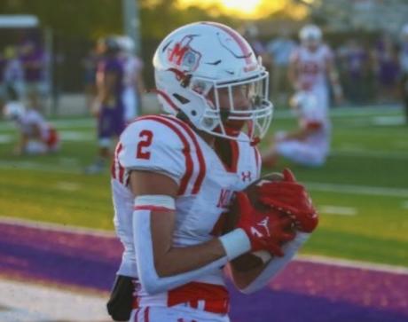 Miles wide receiver Cooper Ellison