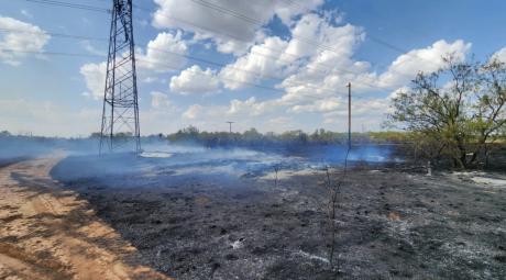 Wednesday's wildfire in Taylor County northwest of Abilene burned 21 acres, damaged six structures and caused two minor injuries, according to the Tye Fire Department.