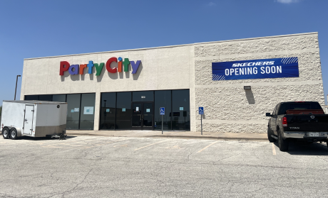 New Skechers Store replacing Party City