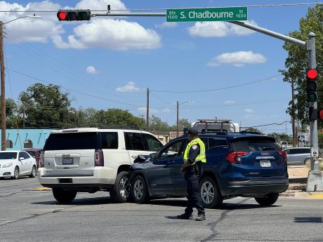 Both Drivers Claim Green Light in South Chadbourne Crash