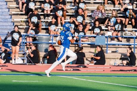 Lake View's Braylon White runs down the sideline after a catch against Lamesa on Friday, Sept. 13, 2024, at San Angelo Stadium.