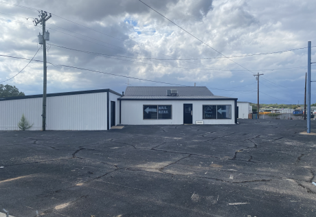 Lakehouse Pizzeria & Taproom
