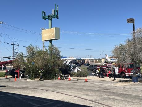 Fire on Sunset Drive Contained Without Injuries