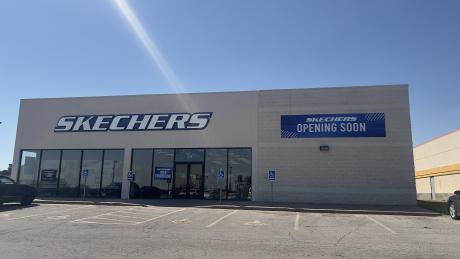 Skechers Set to Open Tomorrow on Sunset Drive