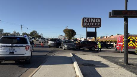 Crash on Knickerbocker Involves Three Vehicles