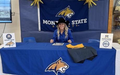 Mason High School senior Jordan Lyles signed recently to compete in rodeo at Montana State University.