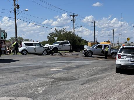 A crash shut down all lanes of traffic on North Bell Street on Thursday afternoon in San Angelo.