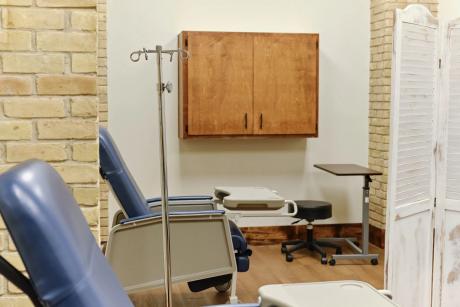 The facilities of El Faro Health and Therapeutics, see on Nov. 13, 2021, come with an infusion room to treat patients with Alzheimer’s disease in Rio Grande City.