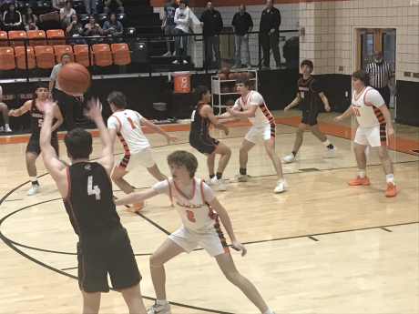 Robert Lee's Bryson Hayes defense against Garden City's Brik Fryar on Tuesday, Feb. 17, 2026.