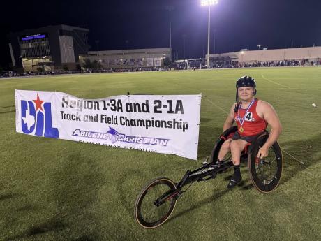 Coahoma sophomore Kohen Grantom set the national record in the 400-meter wheelchair race Saturday at the Class 3A Region I track and field meet at Abilene Christian University’s Elmer Gray Stadium.