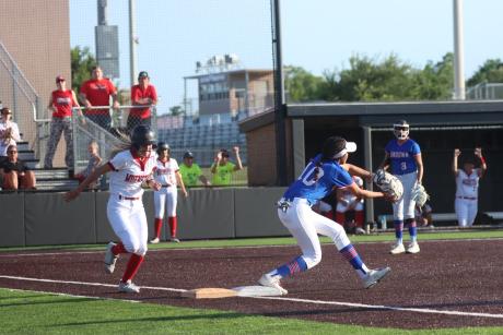 Sundown and Muenster compete in the Class 2A Division II state semifinals during the 2026 season.