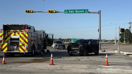San Angelo Crash Leaves One Unconscious at Van Buren and Freeland