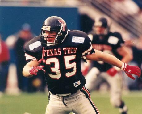 Zach Thomas was a two-time All-American at Texas Tech.