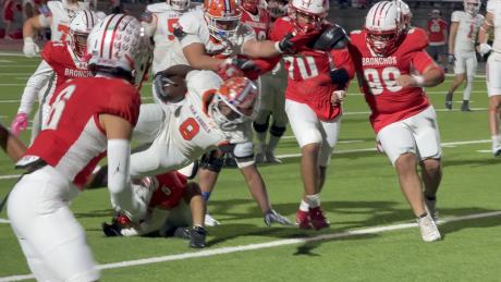 Central Bobcats' Zey Johnson scores against Odessa High 2026