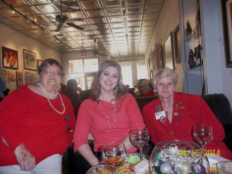 Mary Blakeley, Laura Whisenhunt, and Liz McGill attend the Unhappy Hour at Peppercorn Grill. (Contributed Photo/TBWSA)