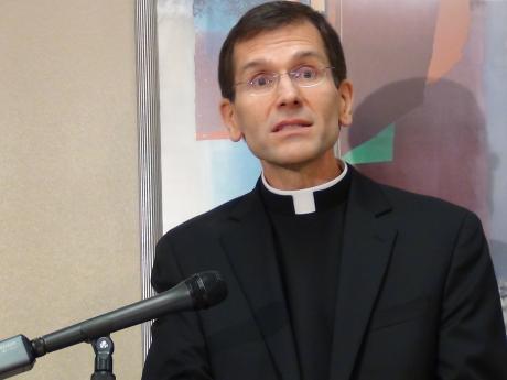 Bishop Sis proclaims his excitement and hopes for San Angelo (LIVE! Photo/Cheyenne Benson)