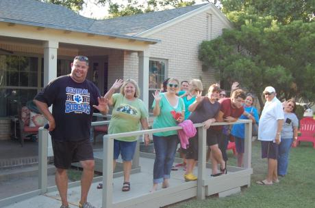 Friends, family and neighbors gathered in front of Mike Ford's house to raise money for funding an ALS cure. (LIVE! Photo/Joe Hyde)