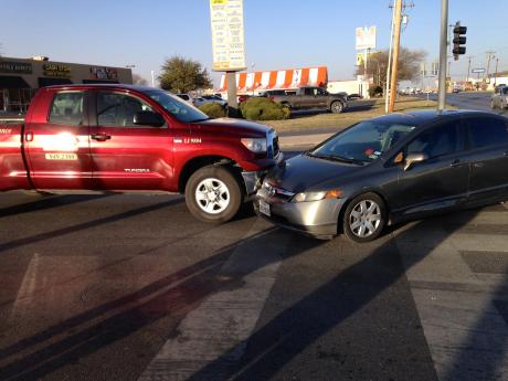 Accident at Sherwood Way and Arden Rd. Mar. 11, 2014. (LIVE! Photo/Joe Hyde)