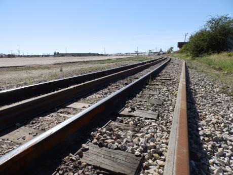 View along the tracks that would bring frac-sand to the adjacent property near downtown San Angelo. (LIVE! Photo/Matt McDaniel)