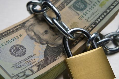 The City's proposed pay plan for SAPD officers fell short of expectations Monday. (Photo courtesy of culpwrit.com)