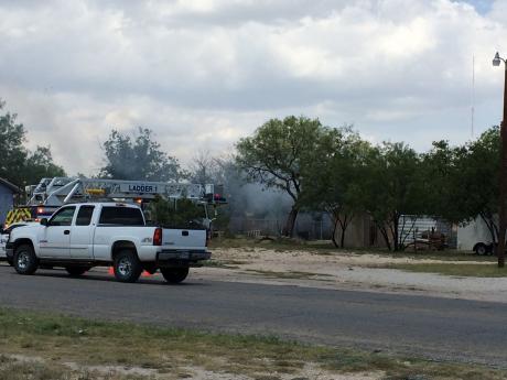 A structure fire at the 200 block of 24th Street on July 28, 2014. (LIVE! Photo/John Basquez)