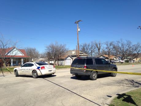 Police investigate shootout on Preusser on Mar. 6, 2015. (LIVE! Photo/Chelsea Reinhard)