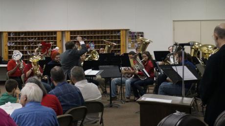 Dr. Ed Surface conducts the Tuba Christmas of 2014. (LIVE! Photo/John Basquez)